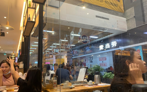 北京餐饮门店纳入减免两个月租金范围，并可自主决定复工